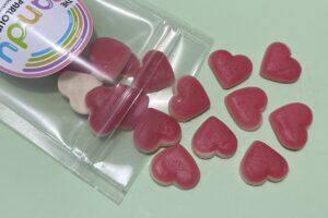 Strawberries and Cream Hearts 150g